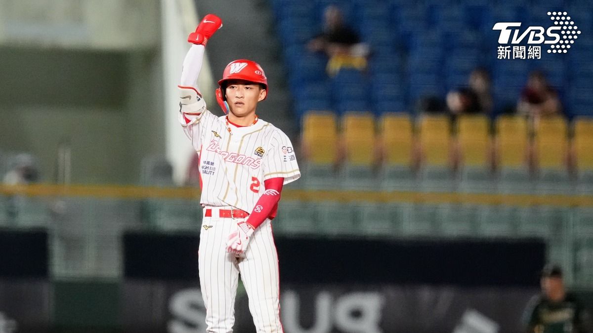 味全龍隊郭天信今日4打數敲出3支安打，貢獻5分打點，獲選單場MVP。（圖／味全龍隊提供）