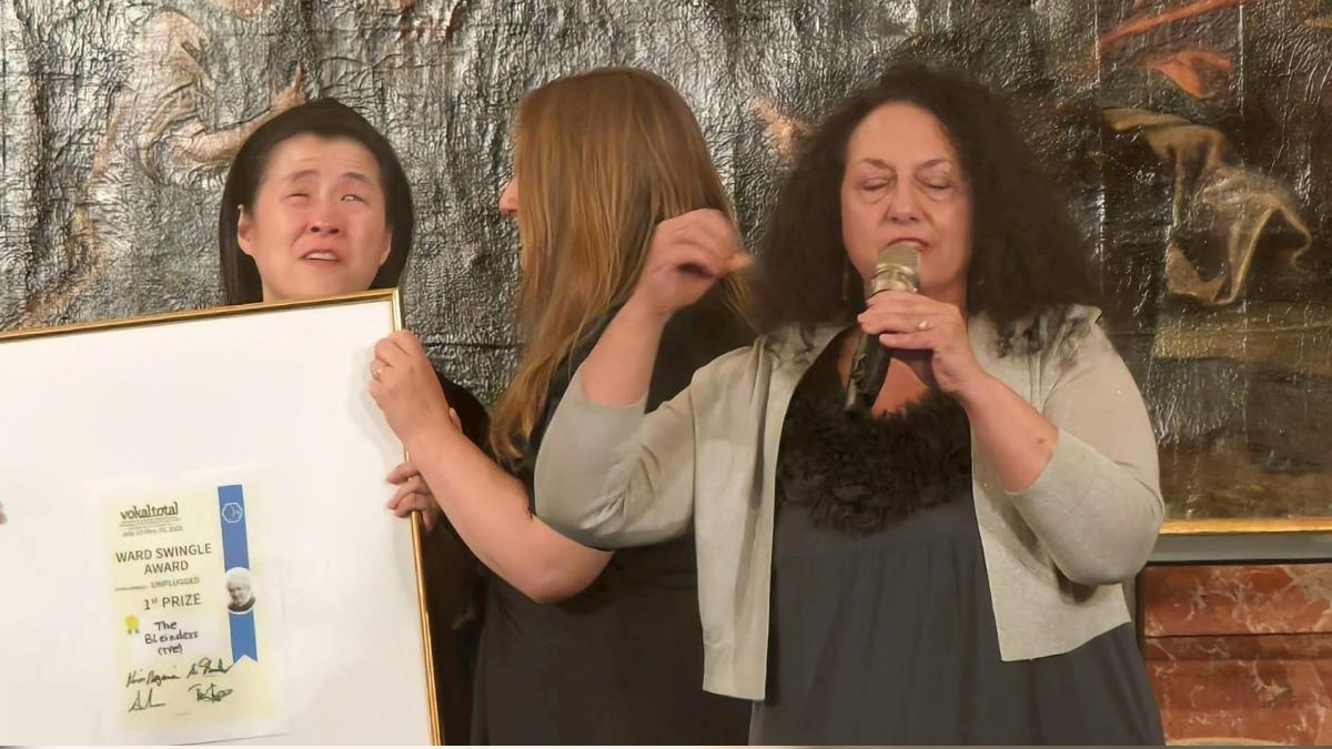 蝦米視障人聲樂團參與世界阿卡貝拉大賽 Unplugged 組中勇奪金牌冠軍。（圖／ 蝦米視障人聲樂團提供）