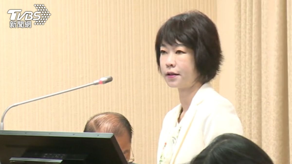 賴清德出訪傳「在美國宣布買飛機」　外交部回應引熱議