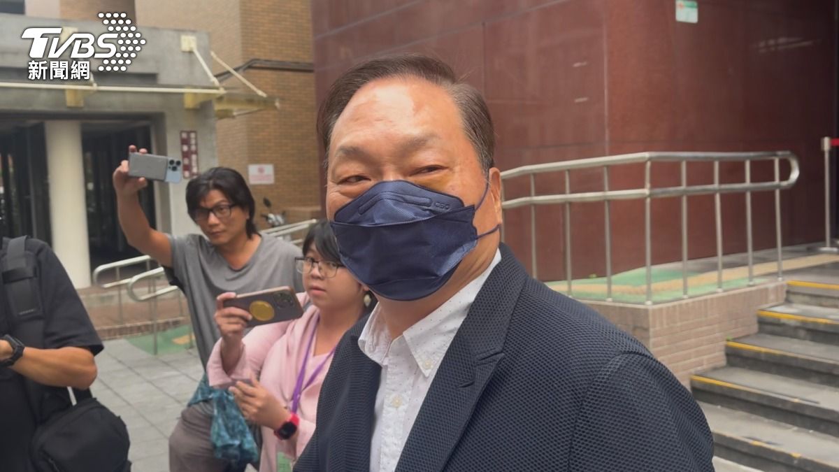 柯文哲隨身碟「500之謎」　王令麟否認捐款