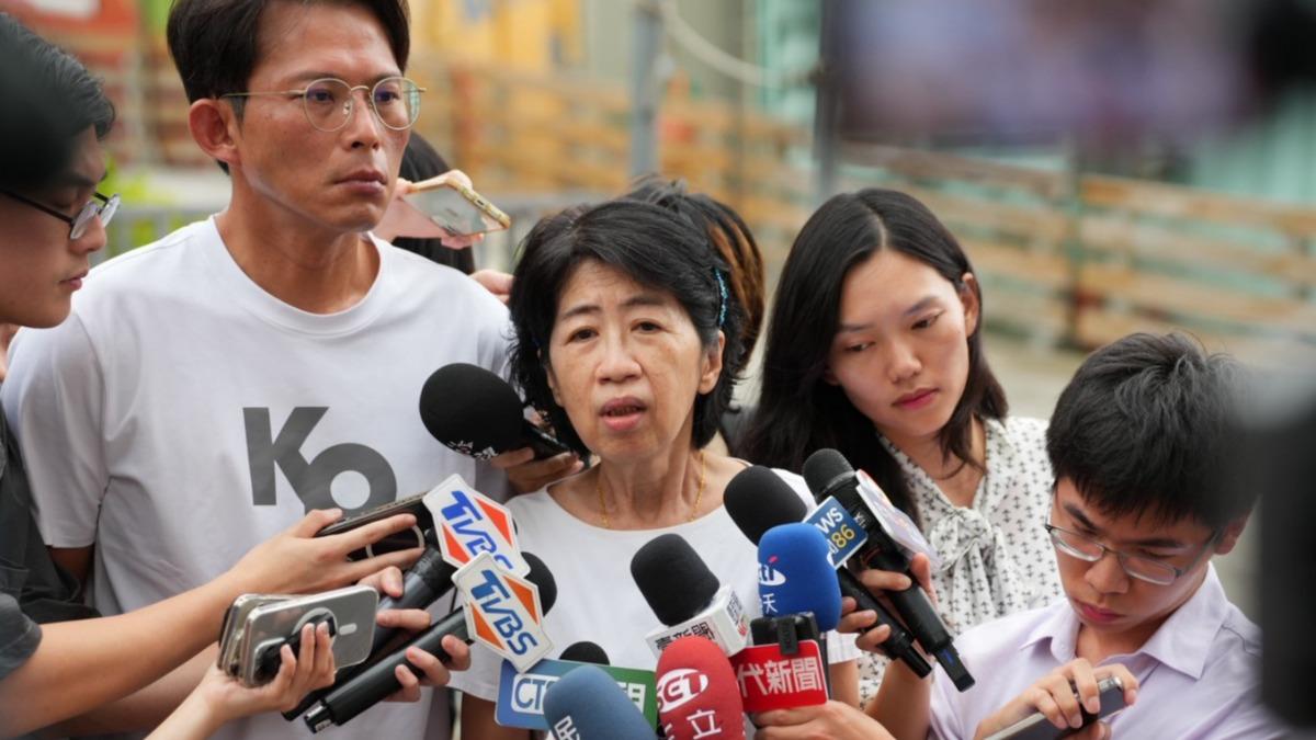 柯文哲妻子陳佩琪現身民眾黨反罷免造勢活動。（圖／民眾黨提供）