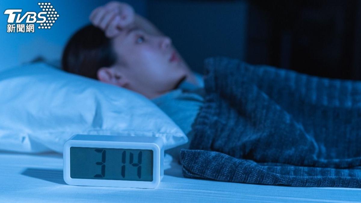 安眠藥恐增失智風險！中醫師曝「助眠5穴位」　自然入眠不成癮