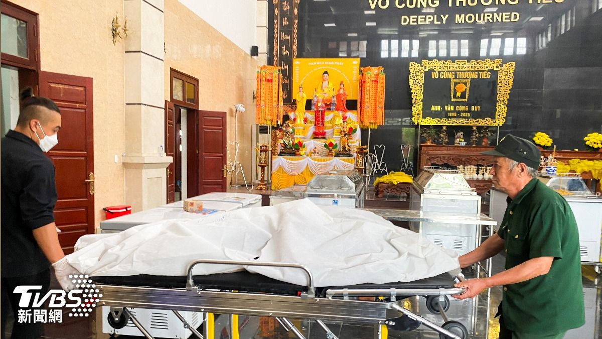越南下龍灣翻船35人罹難！暴雨來的太快「有救生衣也沒用」