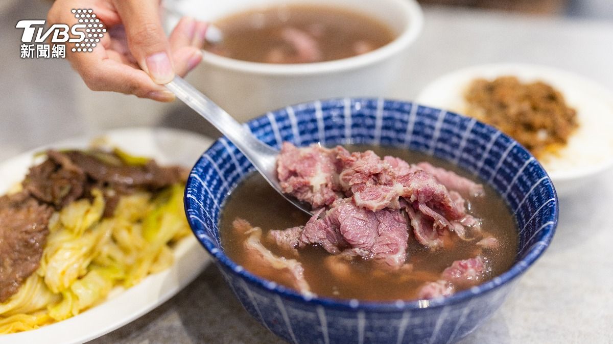 常喝牛肉湯罹大腸癌！醫示警：紅肉過量「這類人」風險倍增