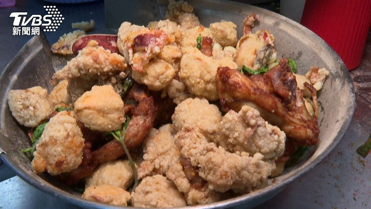 你宵夜是不是吃鹹酥雞+泡麵?醫點名5地雷:血糖狂飆、體脂爆