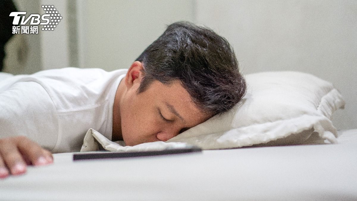 睡不好加速腦老化！醫授「6招救腦」甩失智：40歲是關鍵