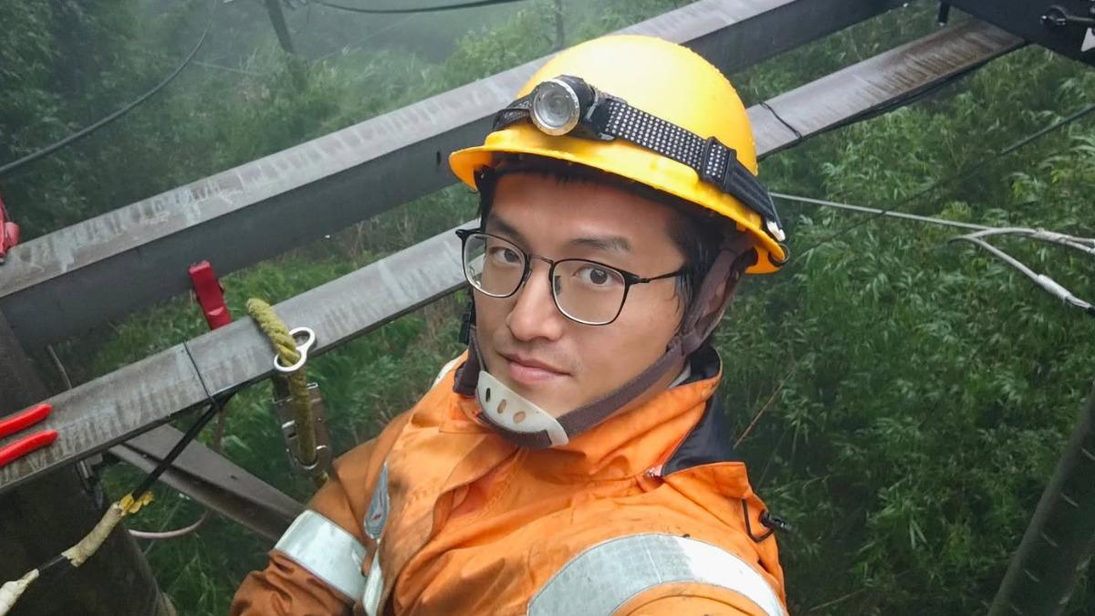 李元瀚「最後制服不合身」ICU連夜修改　護理師淚：一定很痛吧