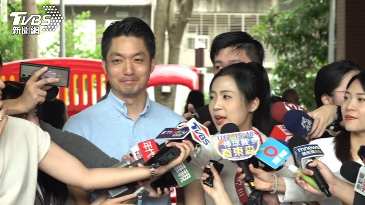當藍營台北隊母雞　蔣萬安趕場接力陪5立委投票