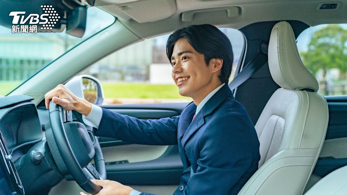 小心罰單找上門！日本自駕5種開車「常見習慣」恐違法