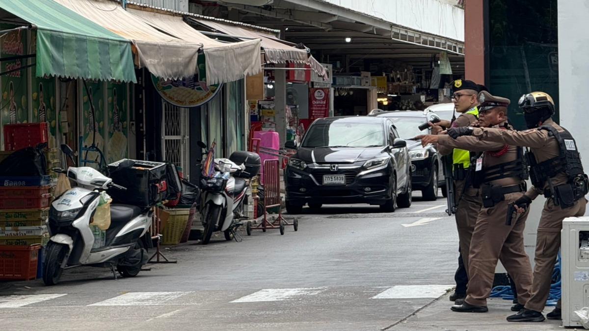 快訊／泰國曼谷市場爆大規模槍擊　槍手擊斃4人後自盡