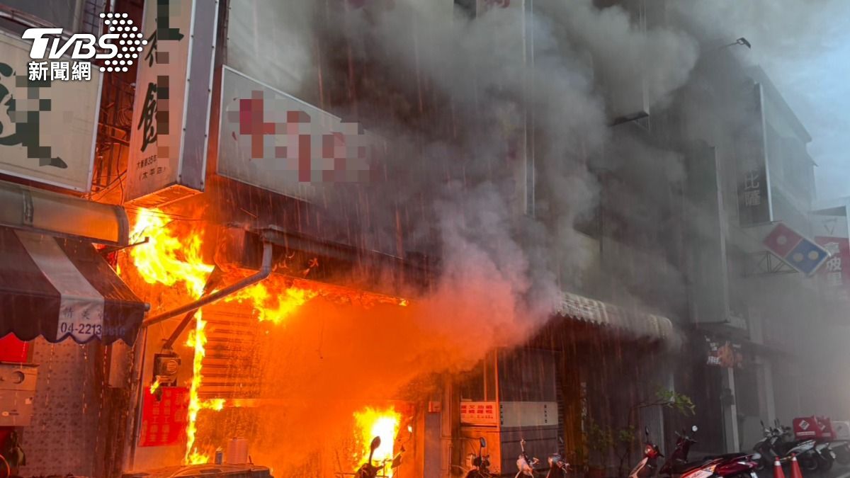 「我們受困了」…台中麵店大火5口絕望求助　已1死2無心跳2傷