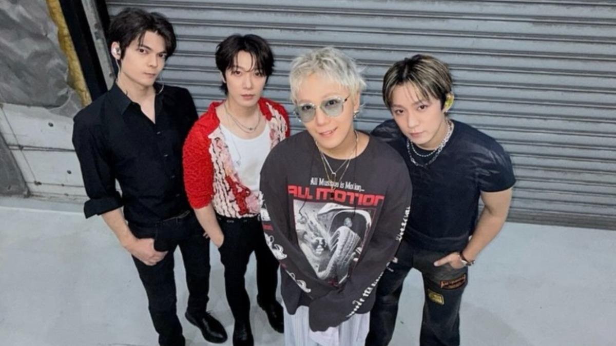 AxMxP FNC BANDKINGDOM 高雄 トレカ ユジュン AxMxP FNC BANDKINGDOM 高雄 トレカ ユジュン - メルカリ