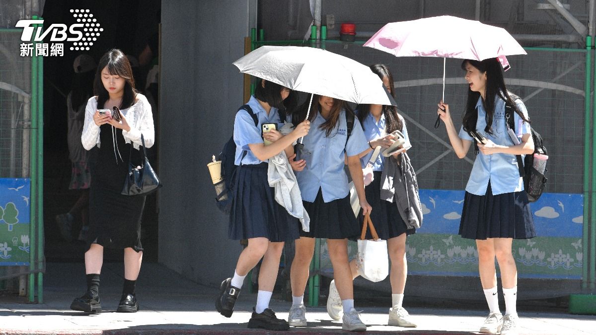 Taipei braces for extreme heat as mercury soars past 36°C
