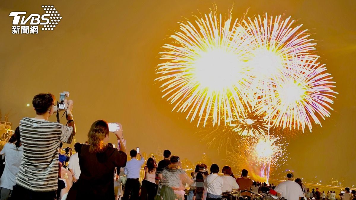 2025大稻埕煙火8/6登場 絕美300秒公開