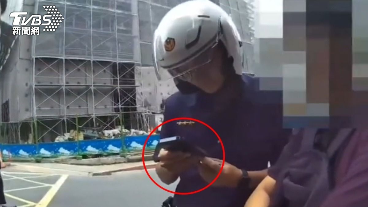 詐團滅證手法曝！警逮車手「先搶手機」