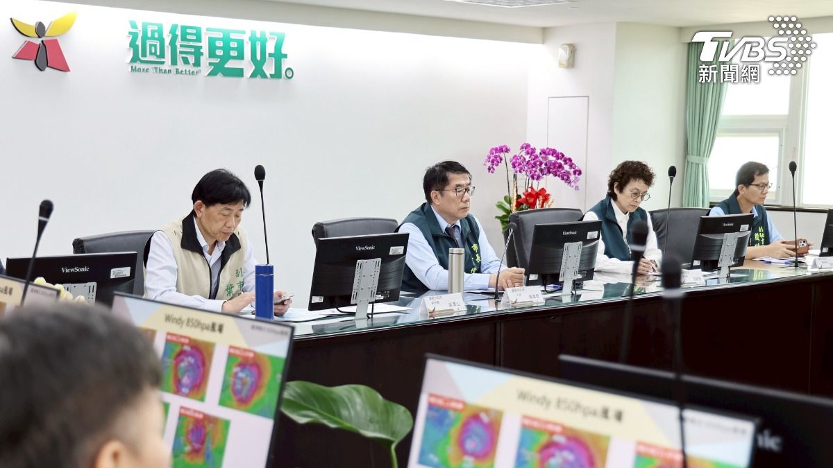 楊柳颱風逼近　黃偉哲下令台南整備重災區避難場所物資