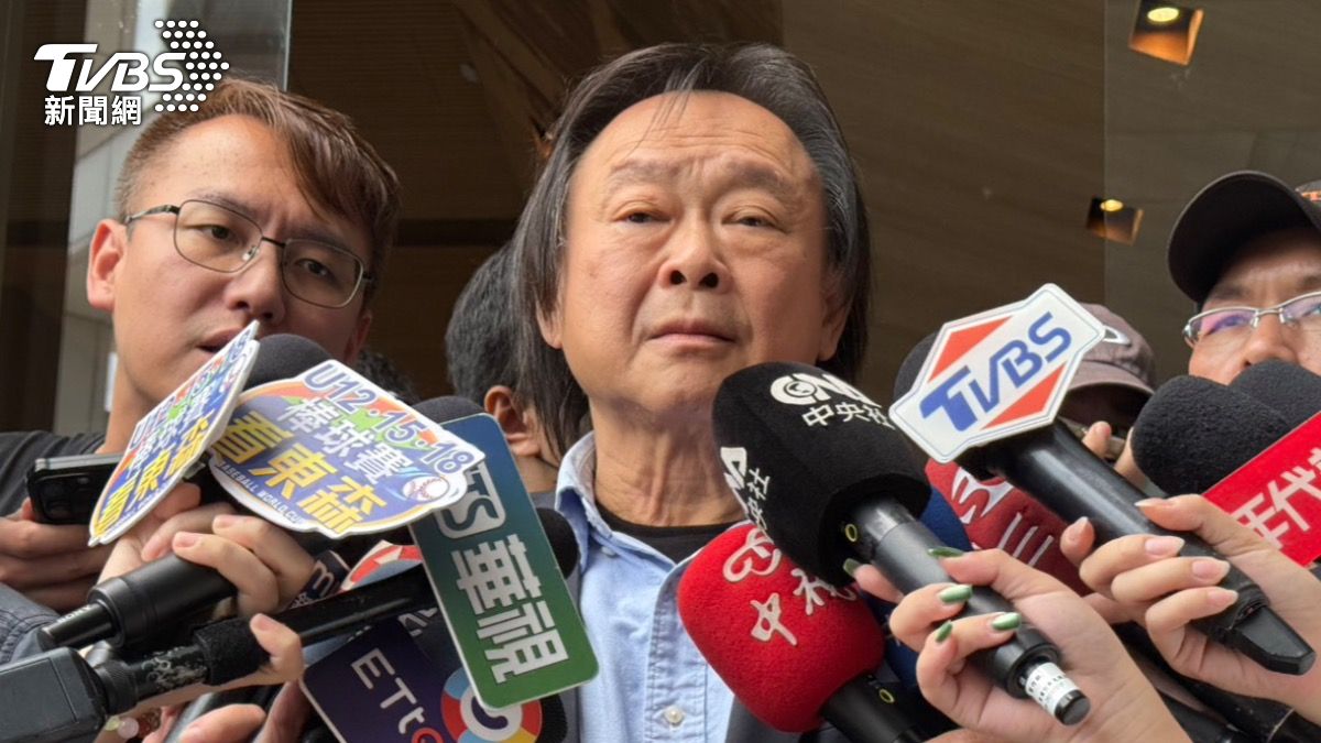 「粉底液之亂」遭黨內大老追著開嗆　王世堅嘆：很難過