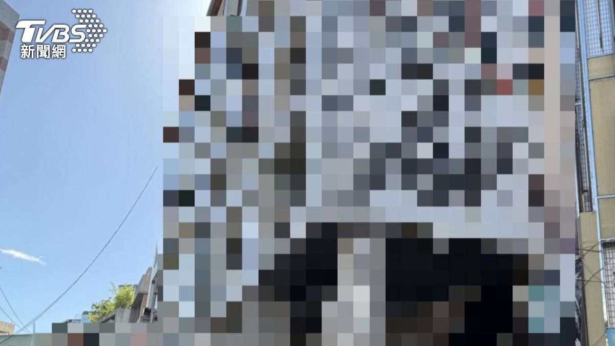 快訊／台中逢甲商圈五旬男墜樓　四肢骨折、頭部受傷急救中