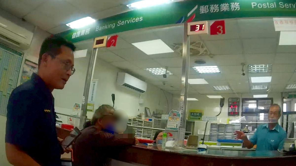 一通電話險毀家庭！瑞芳警方神救援　保住26萬血汗錢