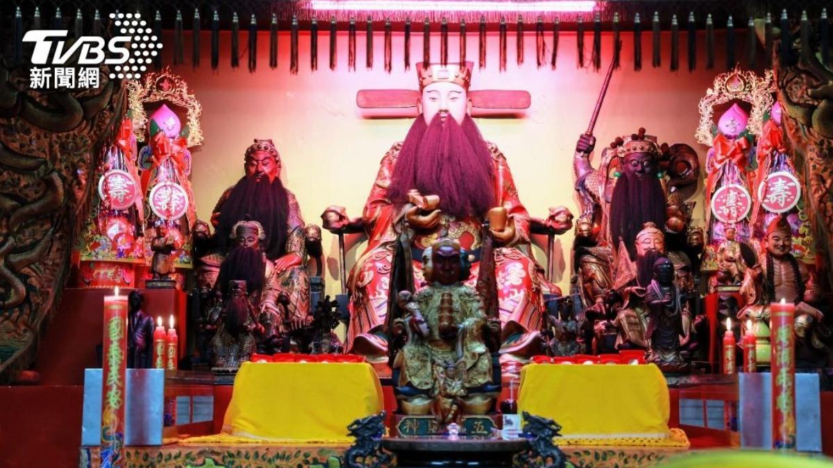 天官星加持！小雪後4生肖「財運衝巔峰」　屬虎獎金狂入袋