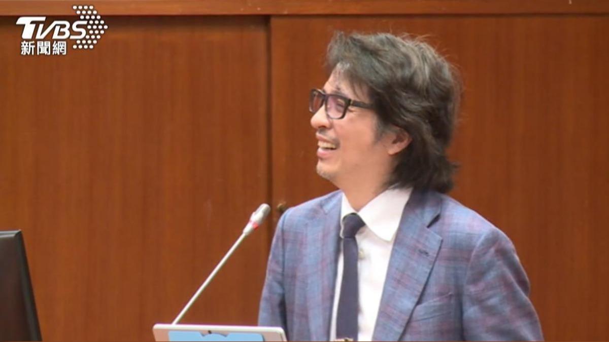 葉丙成回歸台大！選課學生進教室需「雙重認證」　台大回應了