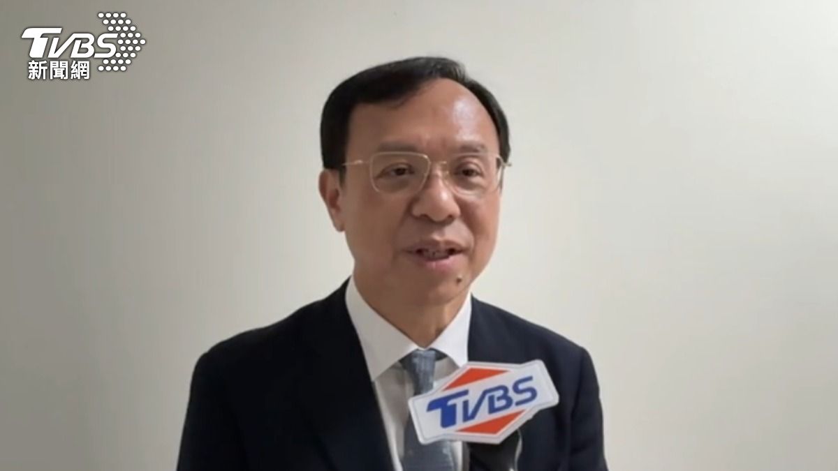 合法加熱菸將開賣，衛福部長石崇良回應。（圖／TVBS）