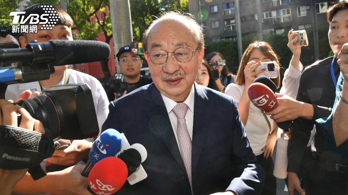 黨內逼宮失利！柯建銘任期到明年　黨團改組連署書「束之高閣」