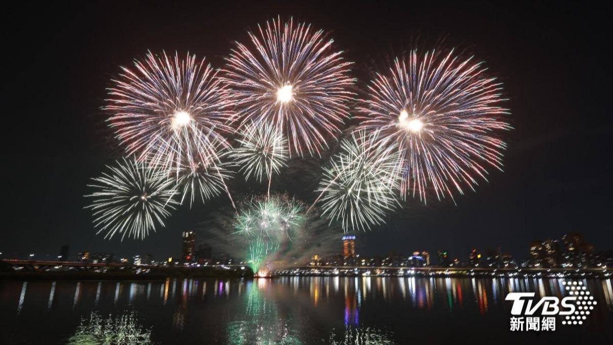 大稻埕煙火迎接最終場　8/30周邊將管制可改搭大眾運輸