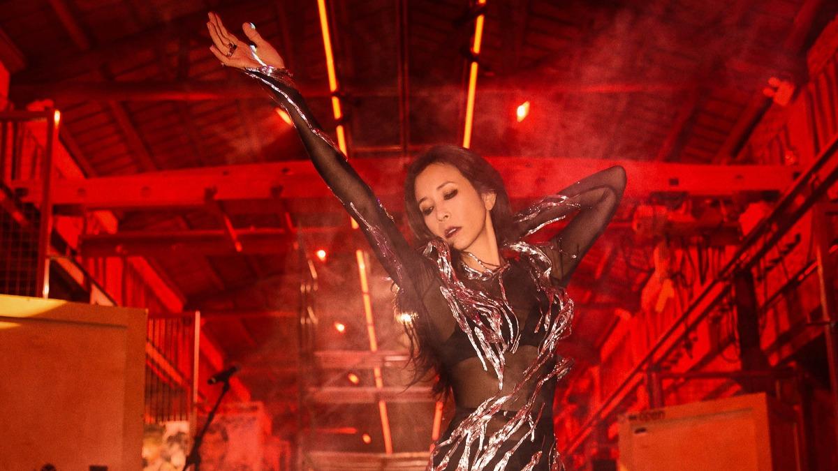 香港大火/楊千嬅照唱挨轟!莫文蔚緊急取消演唱會:為生命祈禱