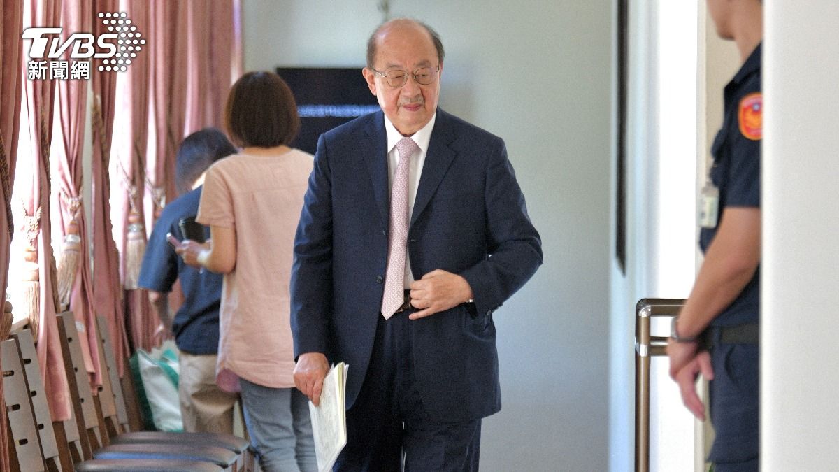 柯建銘勸不退？游盈隆：賴清德如康熙力擒鰲拜「誰是韋小寶」