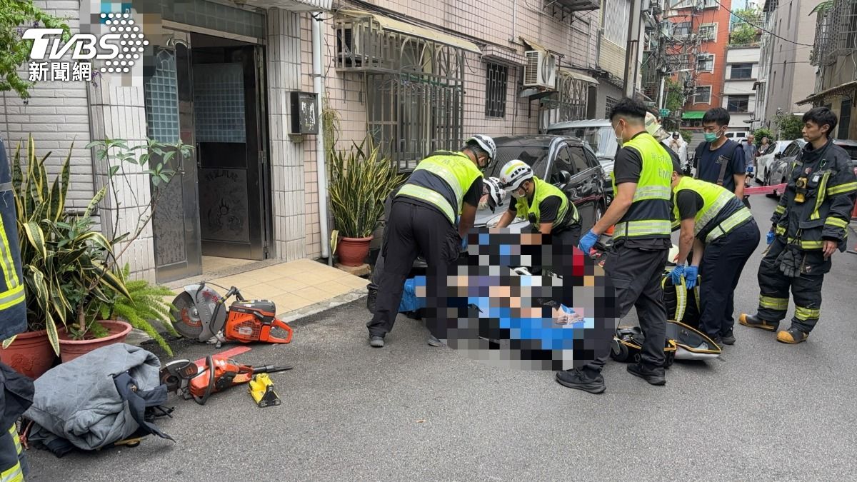 快訊／新北婦包水餃手被捲入絞肉機　「頭埋進肉餡」窒息命危