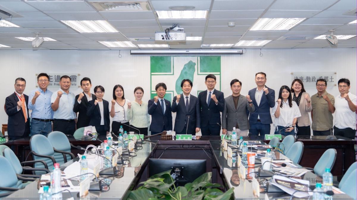綠17議員當面倡議！賴清德允成立溝通平台　他讚：民進黨重生日