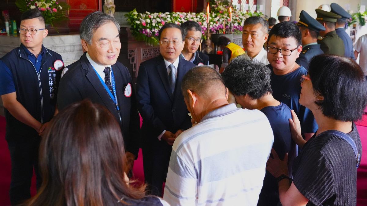 辛苦了！新北勇消張敬謙救溺水殉職　安葬故鄉入祀台中忠烈祠
