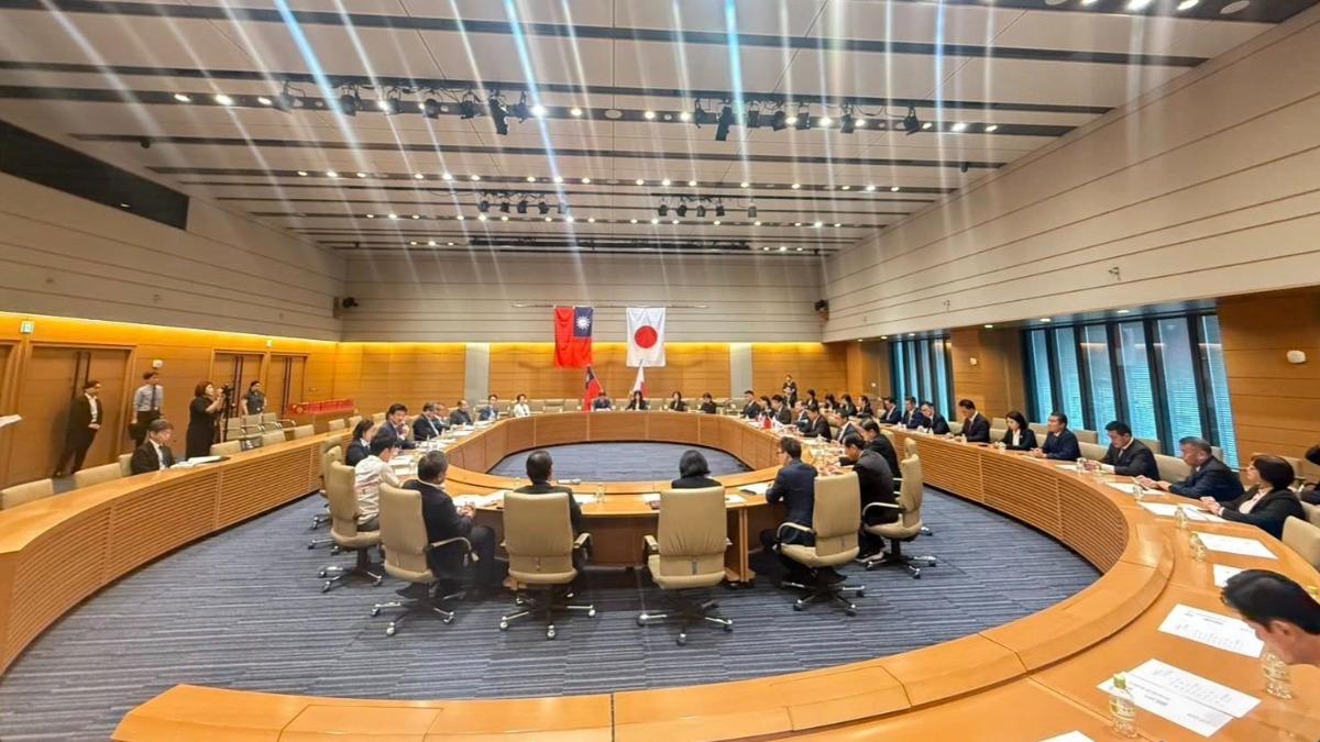 Taiwan parliamentary delegation welcomed warmly in Japan