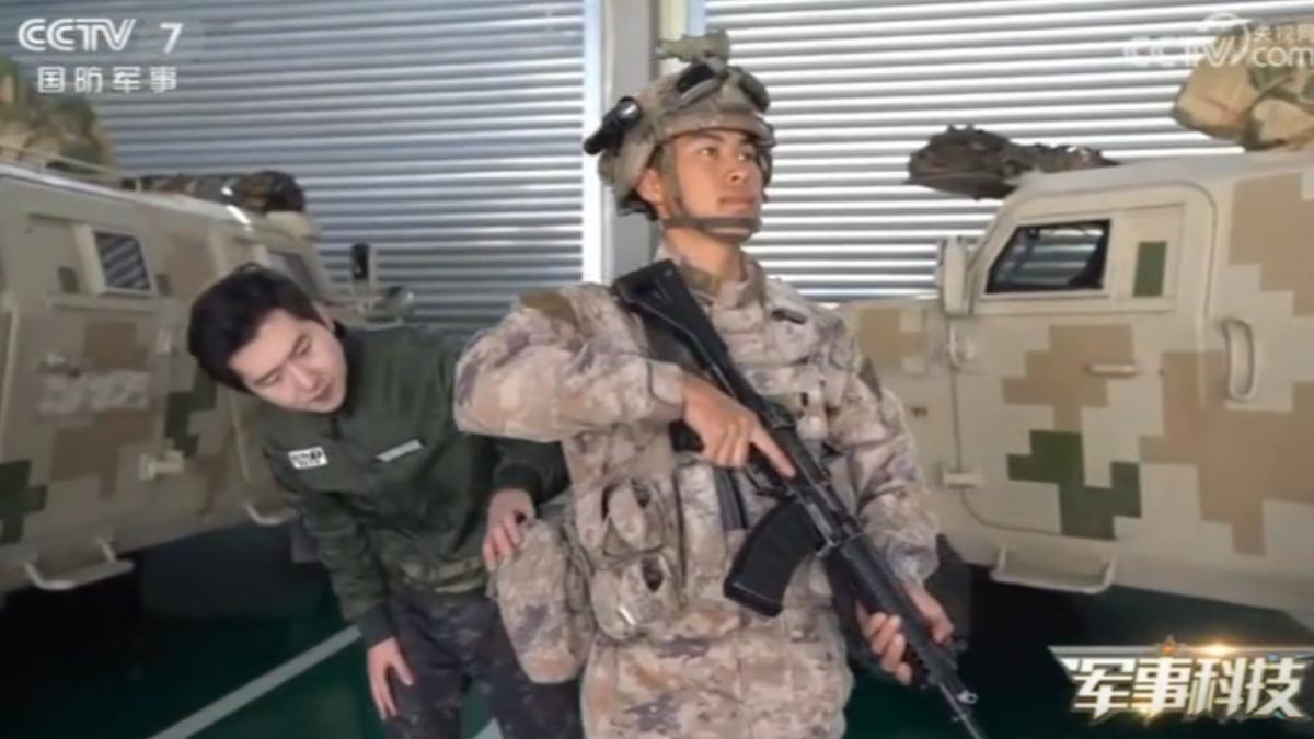 獨自升級！　護目鏡防彈、夜視、智慧化　解放軍單兵黑科技曝光