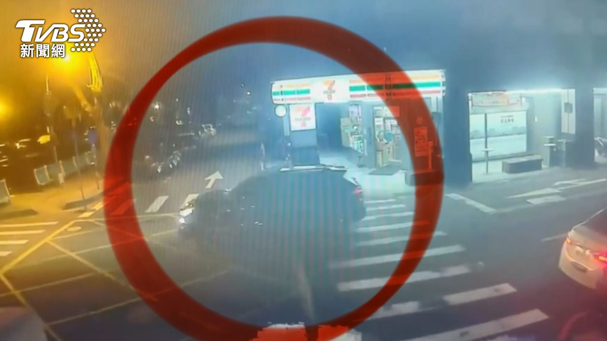 男駕駛酒駕。（圖／TVBS）