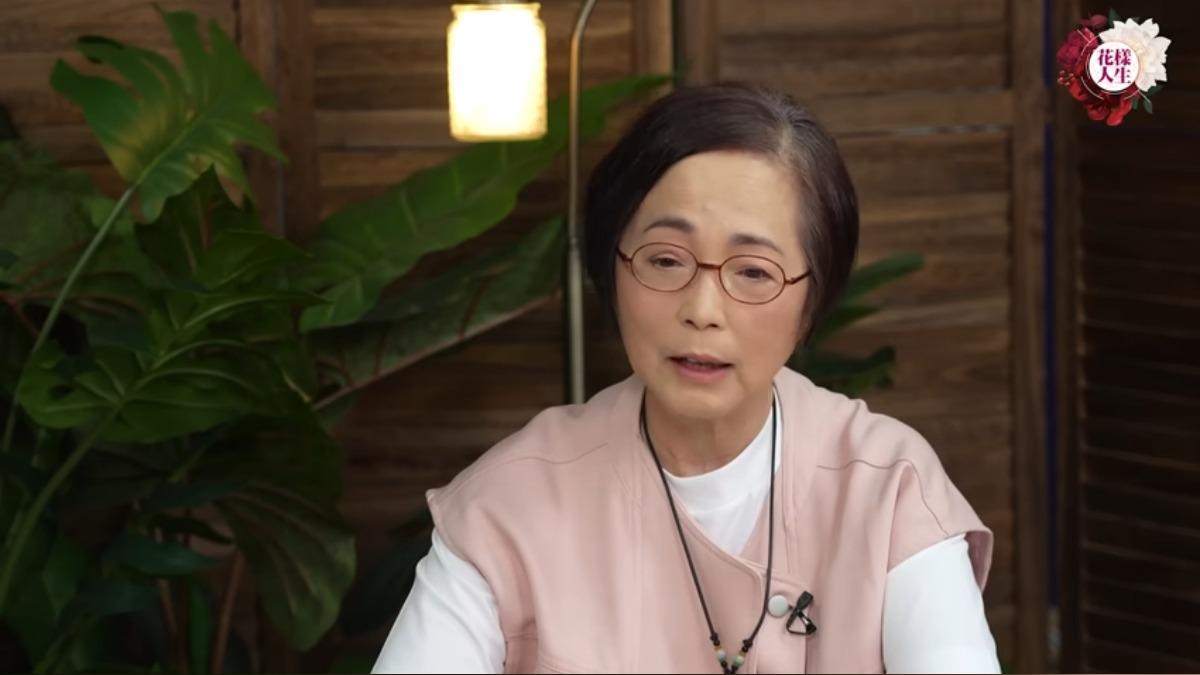 苑琼丹分享创业生意经。（图／ 翻摄自冰姐的花样人生YT）