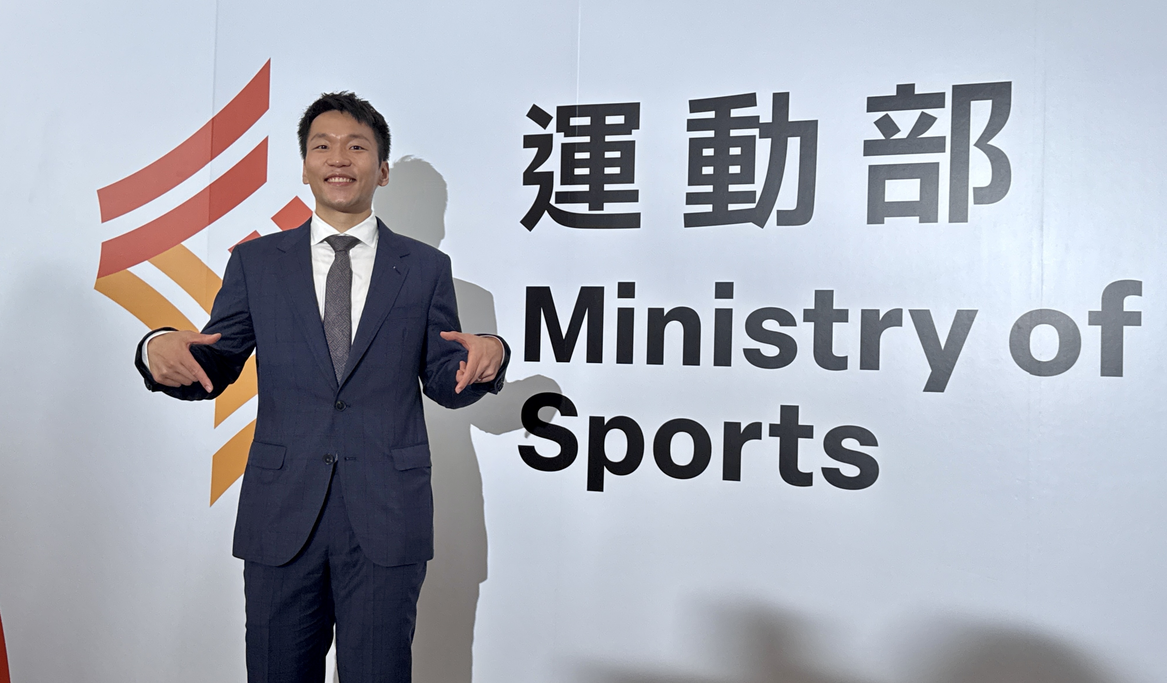 彭啓明盼攜手運動部　把環保變成體育「標配」