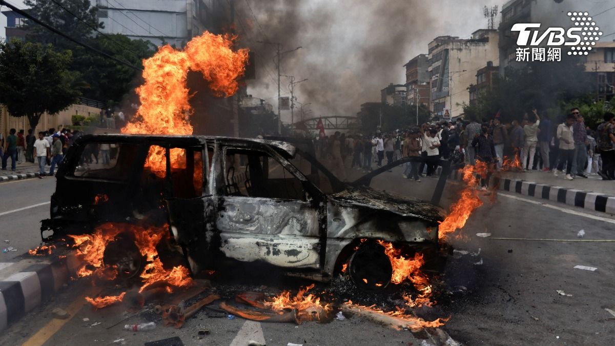 尼泊爾-尼泊爾示威-尼泊爾抗議-尼泊爾反政府-尼泊爾暴動-警民衝突-尼泊爾社群禁令-Z世代