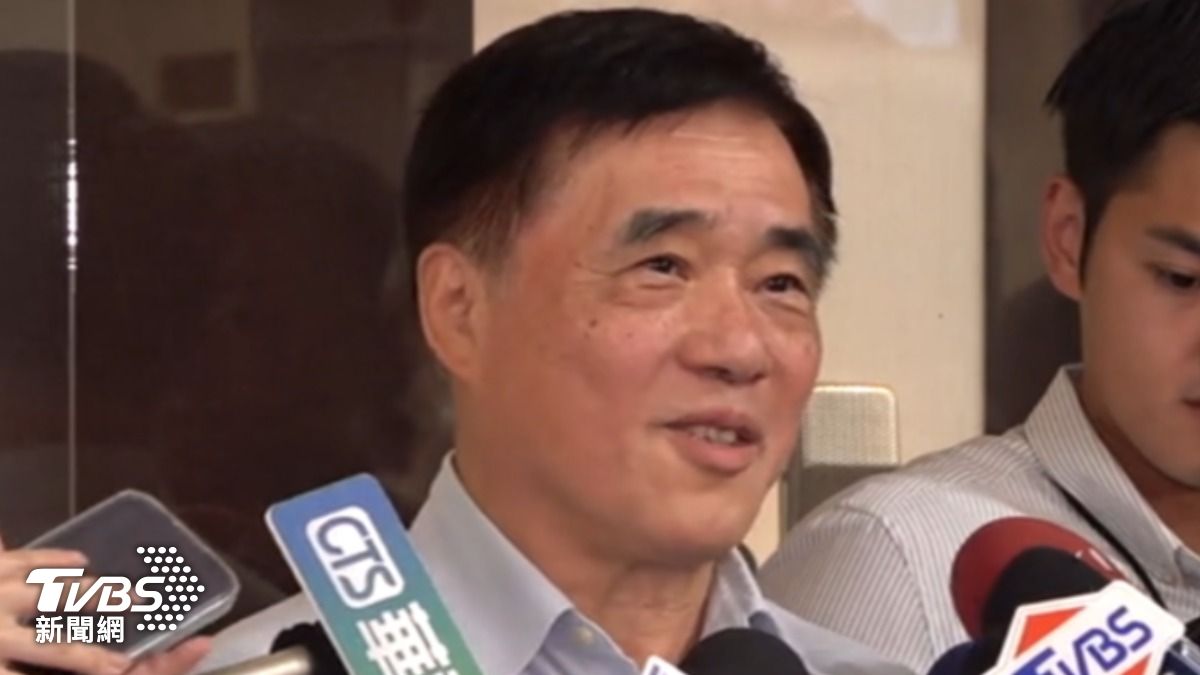 前台北市長郝龍斌決定參選國民黨主席。（圖／TVBS）
