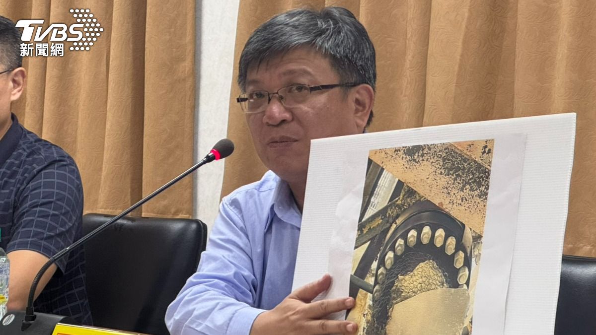 Taiwan’s utility sorry after blast shuts down power plant