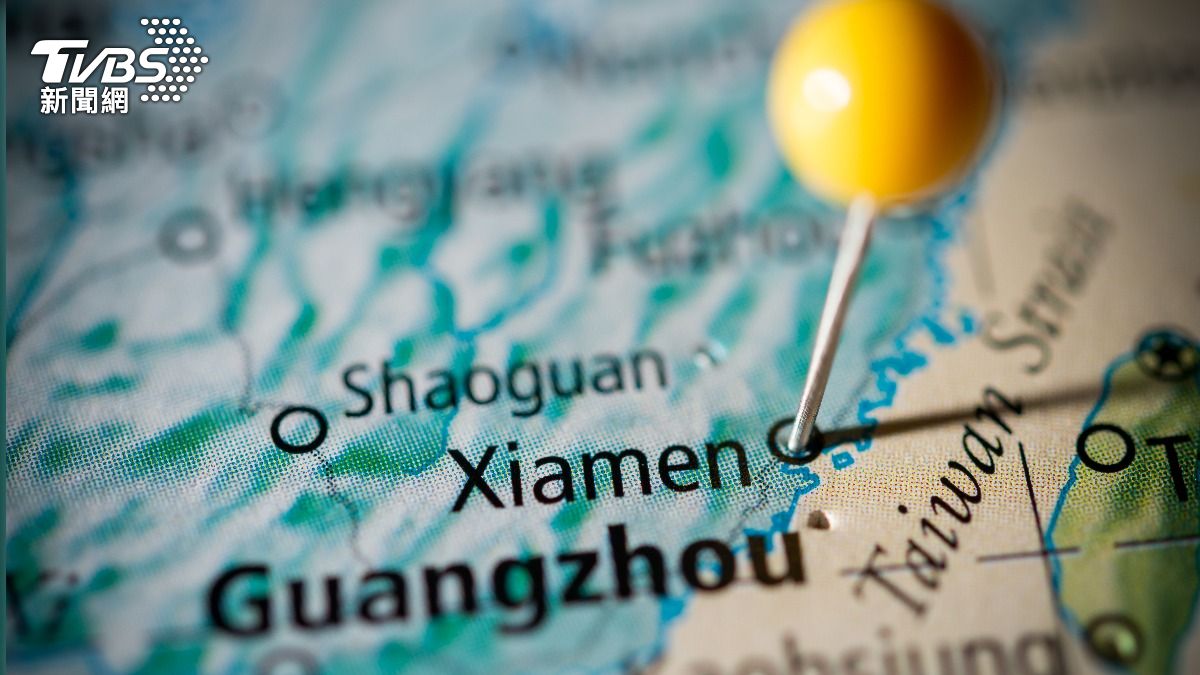 民眾參加一千元遊廈門旅行團遭強迫消費，觀光署表示若違法經營可開罰。（示意圖／shutterstock達志影像）