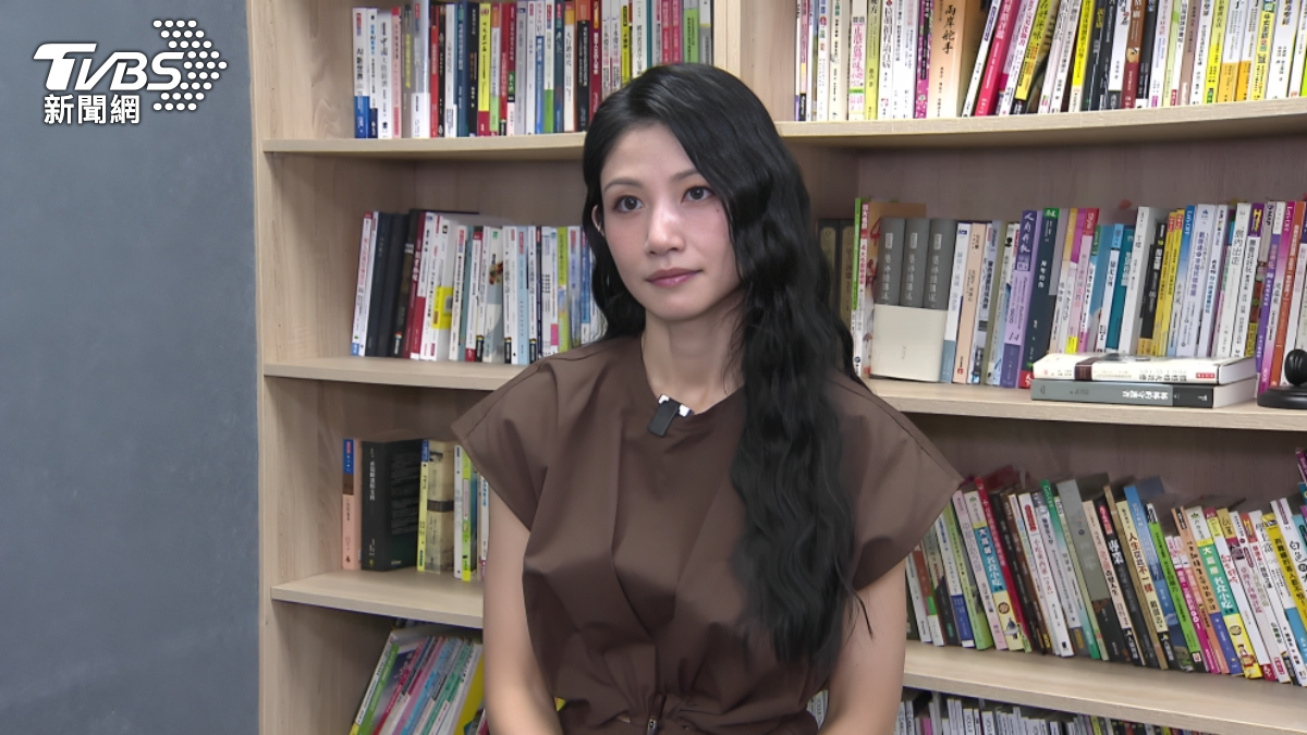 李千娜籌辦婚宴！　痛哭爆證婚人「男星癌逝」