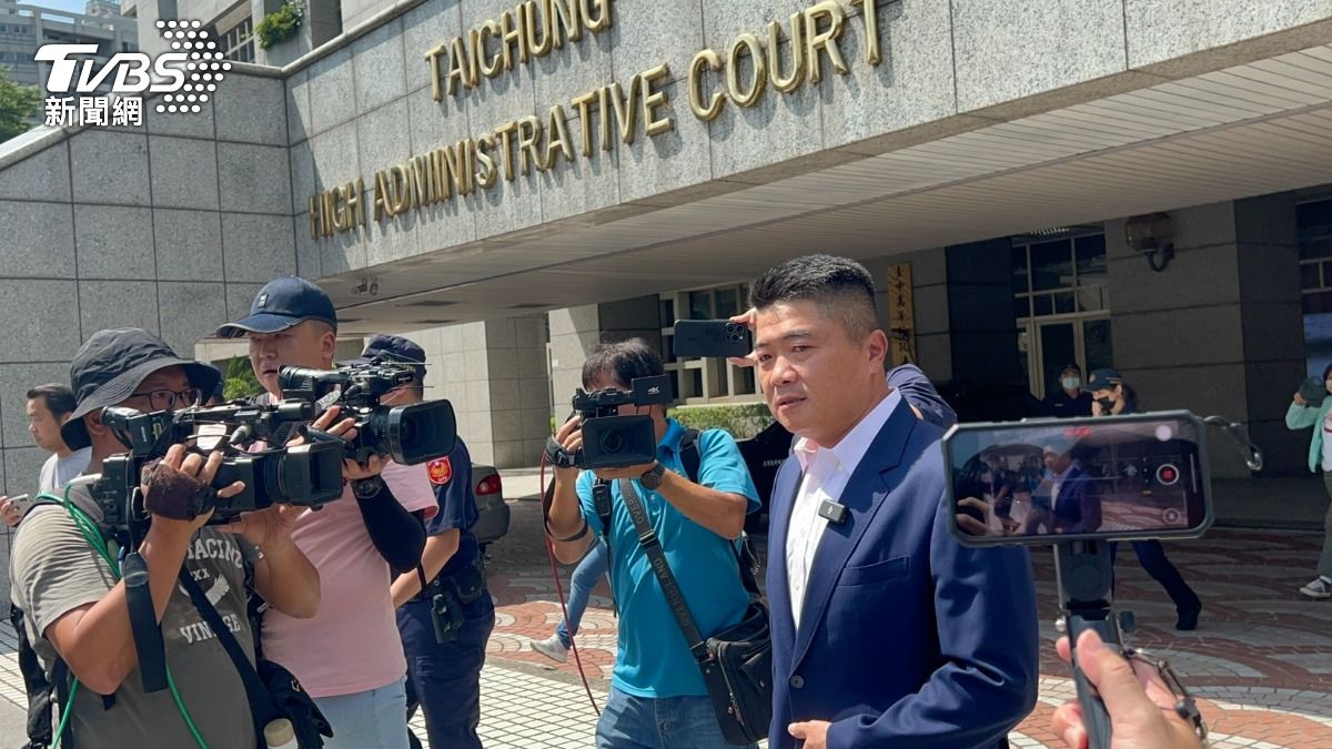 面對貪污、偽造文書有罪結果，顏寬恒直言台灣司法已是大問號。（圖／林冠丞攝）