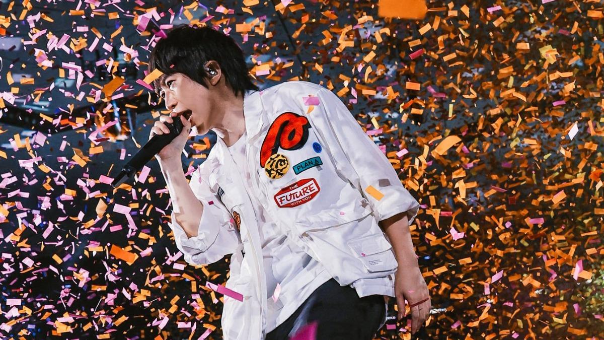 遭人檢舉無法上台演出！五月天阿信不忍發聲了　歷史重演心情沉重