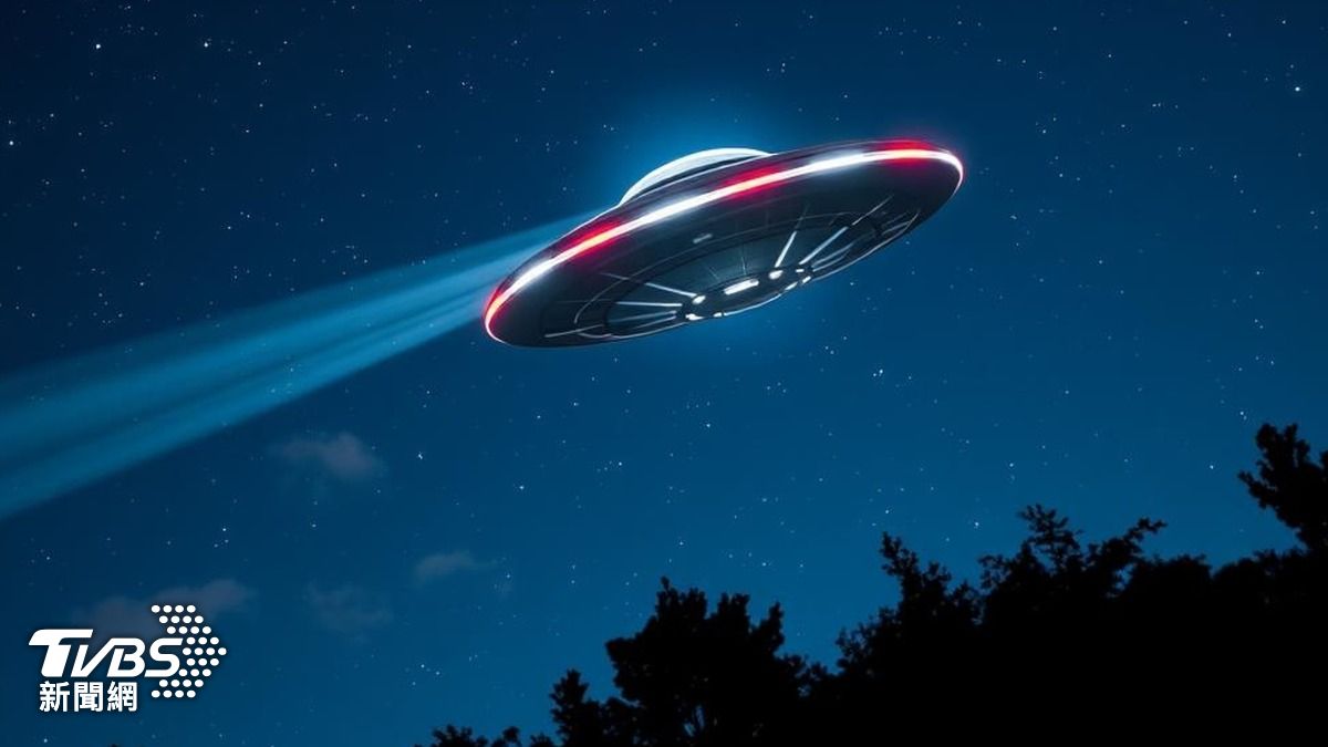 UFO-飛碟-不明飛行物-不明發光體-海軍士官長-美國海軍-聽證會-藍寶石雷達-UAP-不明飛行現象-地獄火飛彈