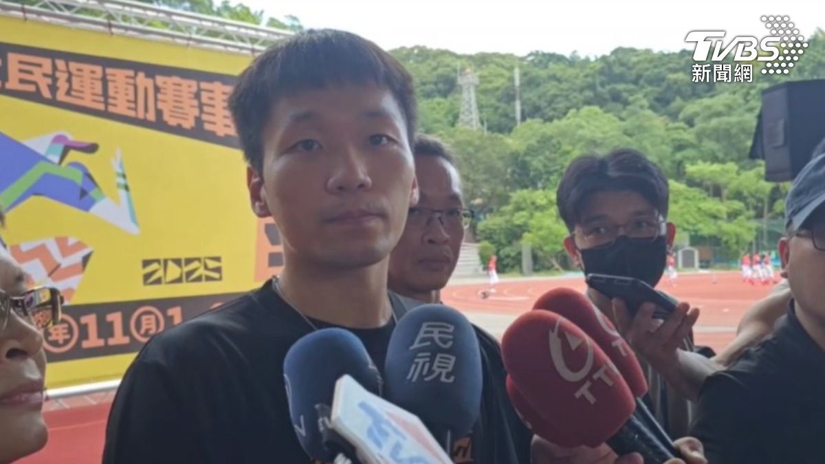 李洋上任首場公開行程　談「職籃工會提告籃協」：球員權益很重要