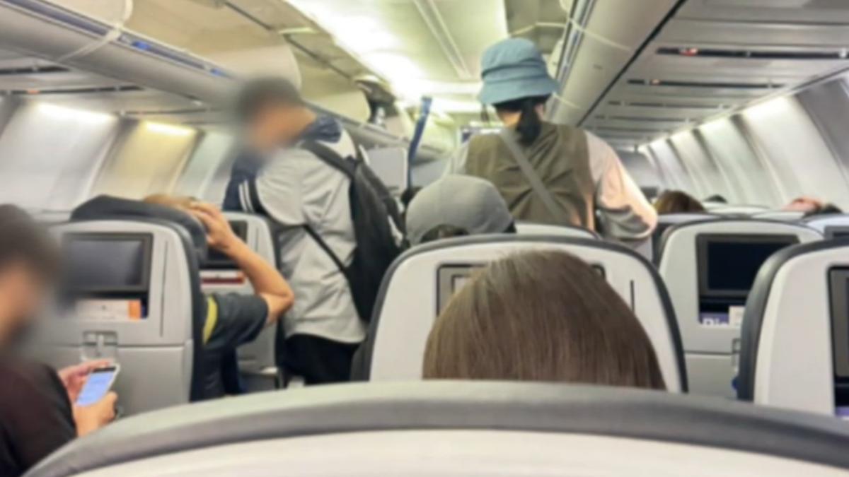 聯合航空1天2班機出包 UA837飛高雄折返成田