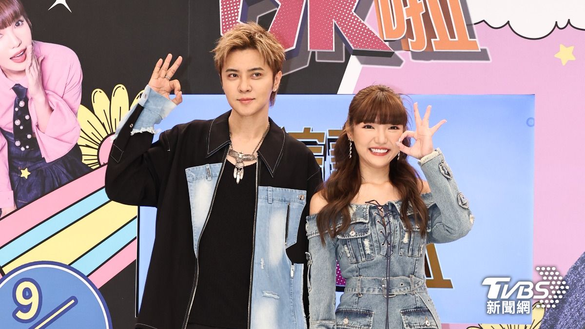 羅志祥和何美聯手主持節目。（圖／張哲鳴攝）