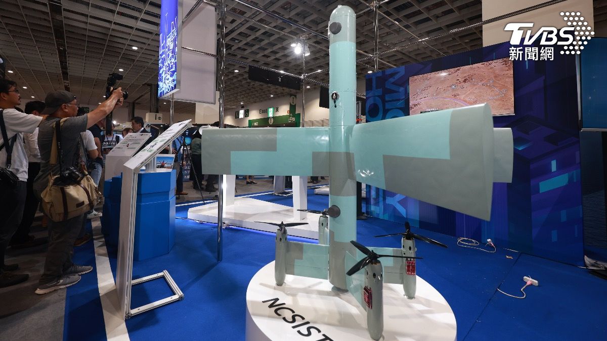 精準打擊敵軍！勁蜂無人機首度亮相國防展　強化不對稱戰力